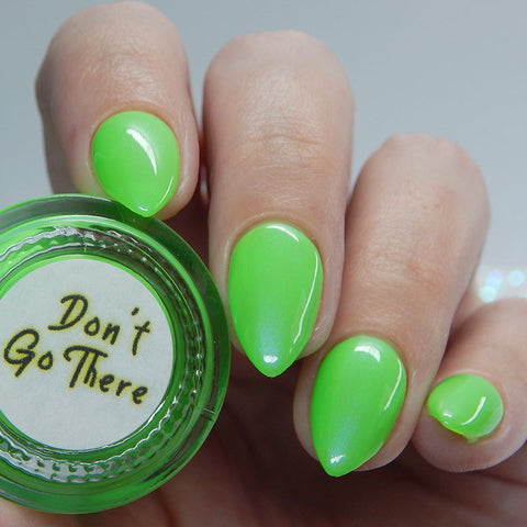 neon green nails | Polish Me, Please!